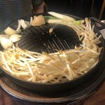 炭焼き成吉思汗 やまか - 最初の野菜