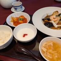 謝朋殿 仙台店 - ハーフ五目焼きそば_エビチリセット(2025.07)