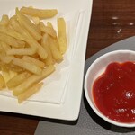 tartan - お隣の韓国料理店（ソウルジップさん）の隠れメニュー（フライドポテト｜何気に美味☆）