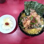 ラーメン 杉田家 - 並900円＋和風トッピング130円+小ライス140円