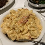 Morton's The Steakhouse - ロブスター入りチーズマカロニ