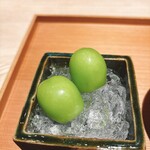 肉屋 田中 - シャインマスカット