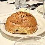 311990156 - おすすめのふわふわのパン