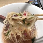 焼肉・ホルモン 踊ル - 火照った身体を癒す清涼感ある出汁、コシのある麺、アオサの風味、茗荷のアクセントと最後まで大満足です感謝