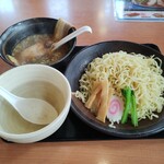 幸楽苑 - 料理写真:魚介豚骨つけ麺790円（提供時) 