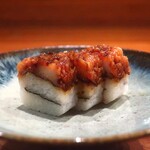 311998439 - 鱧の押し寿司