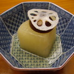 四季の味 さくら井 - optio A30で撮影。つきだし。