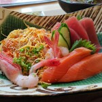 日本茶甘味処あずき - ちらし（紅）