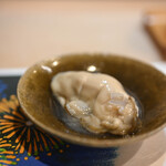 うを徳 - 《蝦夷地仙鳳趾（せんぱうし）》の"鮮蠔（まがき）"