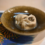 うを徳 - 《蝦夷地仙鳳趾（せんぱうし）》の"鮮蠔（まがき）"