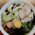 熊本らーめん 育元 滑川本店 - 育元ラーメン