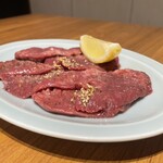 焼肉ホルモン金樹 - 