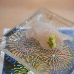 うを徳 - 《淡路（あはぢ）》の"圓斑星鰈（ほしがれひ）"、胾（さしみ）