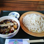 久下屋脩兵衛 - なんばん汁うどん770円＋大盛り187円