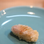 うを徳 - 《淡路（あはぢ）》の"圓斑星鰈（ほしがれひ）"、裙邊（えんがは）