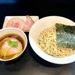 らぁ麺 飛鶏 - つけそば大盛、豚増し