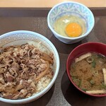 すき家 - 牛丼（並）￥480＋たまごセット￥150