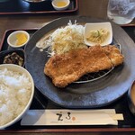 創作とんかつ えふ - 料理写真: