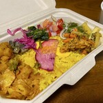 アジアごはんとスパイスカレー アドゥマン - 