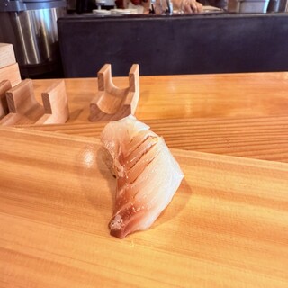 赤酢を使った本格江戸前寿司 赤ずし_1