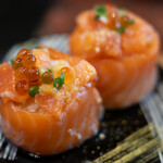 鮨処 なごやか亭 福住店 - 漬けサーモン衣