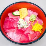 和可奈 - 鉄火丼