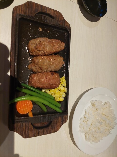 Yogan Yakiniku Dining bonbori Shinjuku Ten photo 3