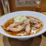 手打 親鶏中華そば 綾川 - 