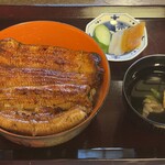 芦柳庵 - 【お食事】じっくり焼き上がった鰻はとろけます。まさに、日本の夏の食文化の代表格です。