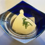 芦柳庵 - 【小鉢②】地元湯本の萩野豆腐店の冷奴。