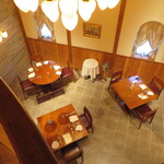 Intuition Seto-Umi - 2階から1階席を見る。