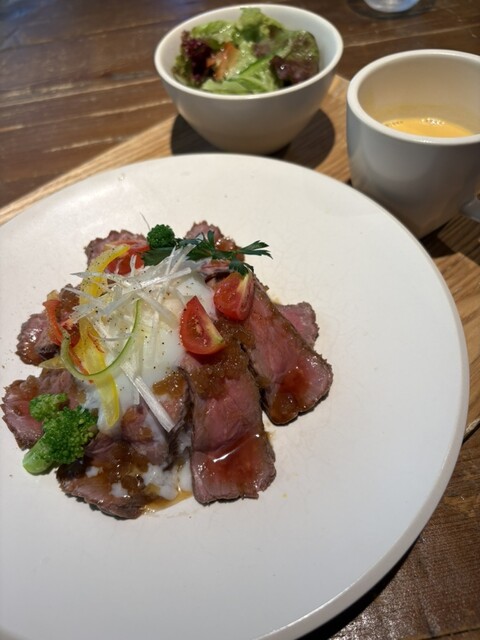 カフェ・ド・ローズ 館腰｜名取市のおしゃれなカフェ