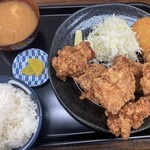 花丸cafe - からあげ定食（普通）　¥800
