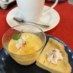 Flower&Cafe 大磯花帆槻 - 