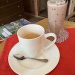 Flower&Cafe 大磯花帆槻 - 