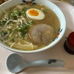 美味しんぼ山岡 - 俯瞰