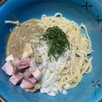 煮干しのビリー - 牡蠣と山椒の和え玉 500円