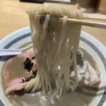 煮干しのビリー - 中太平打ち麺