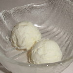 ロワゾブルー - 自家製バター