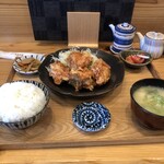 ごはん屋 OKAGE - 料理写真:唐揚げ定食/¥1100