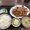 食堂 いしん