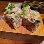 ふかたべ - 自家製調味料、自家製野菜、自家製薬味、自家製米が新鮮な魚が三位一体となって、もはや鯖寿司の次元を超えた創作料理に変貌