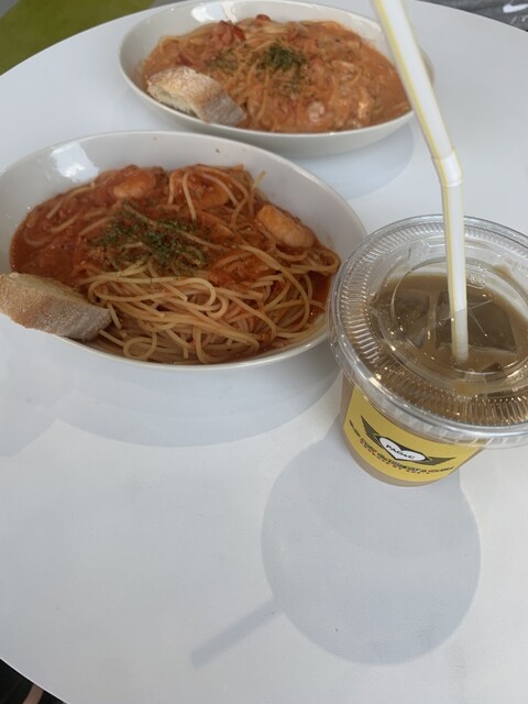 POP ART GALLERY & CAFE