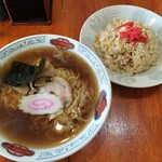 興楽 - チャーハンセット 900円