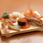 Ganso Bucchigiri Zushi Uoshin Minami Nanba Ten - 6 Assorted Sushi – Super Bunch