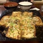 国八食堂 - 鉄板焼き豆腐定食 ¥1000