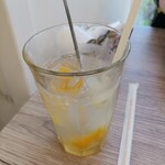 MJブックカフェ - イタリアンソーダ　パイナップル