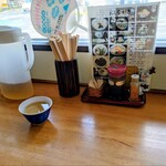 山の谷うどん - 卓上