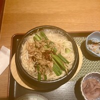 水たき料亭 博多華味鳥 ヒルトンプラザウエスト店 - 