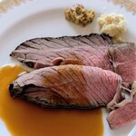 ブッフェ・ダイニング オーシャンテラス(ヨコハマ グランド インターコンチネンタル ホテル) - ローストビーフ